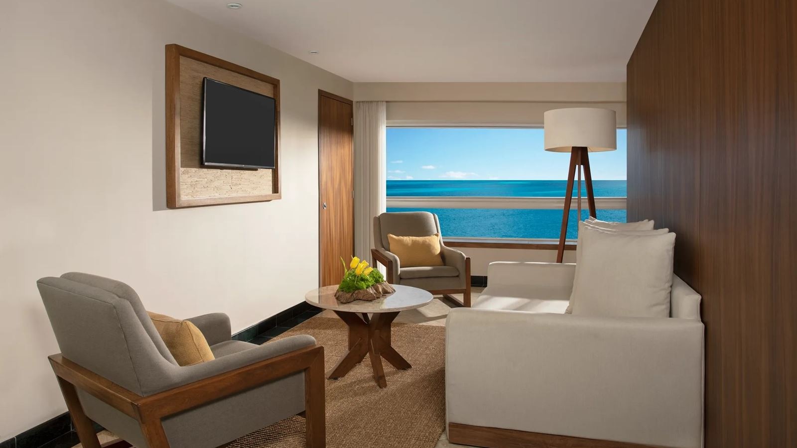 rooms-preferred-club-junior-suite--adults-only-+18