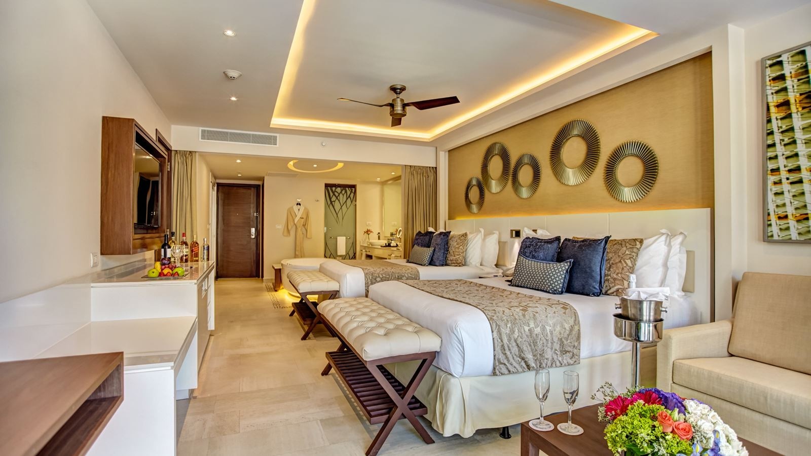 rooms-luxury-junior-suite