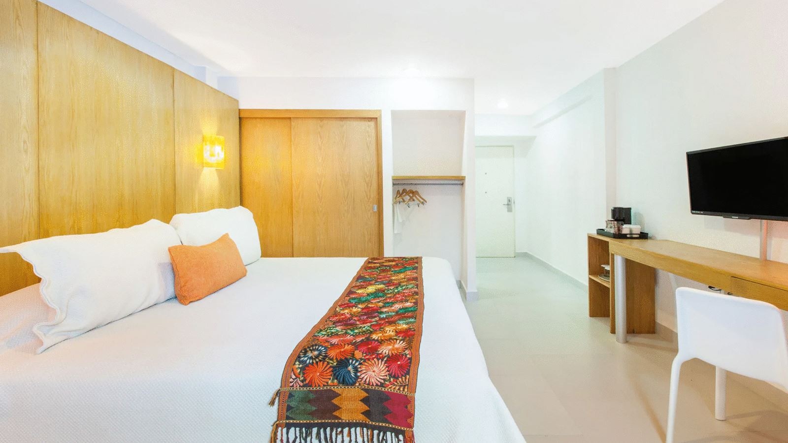 rooms-standard-room