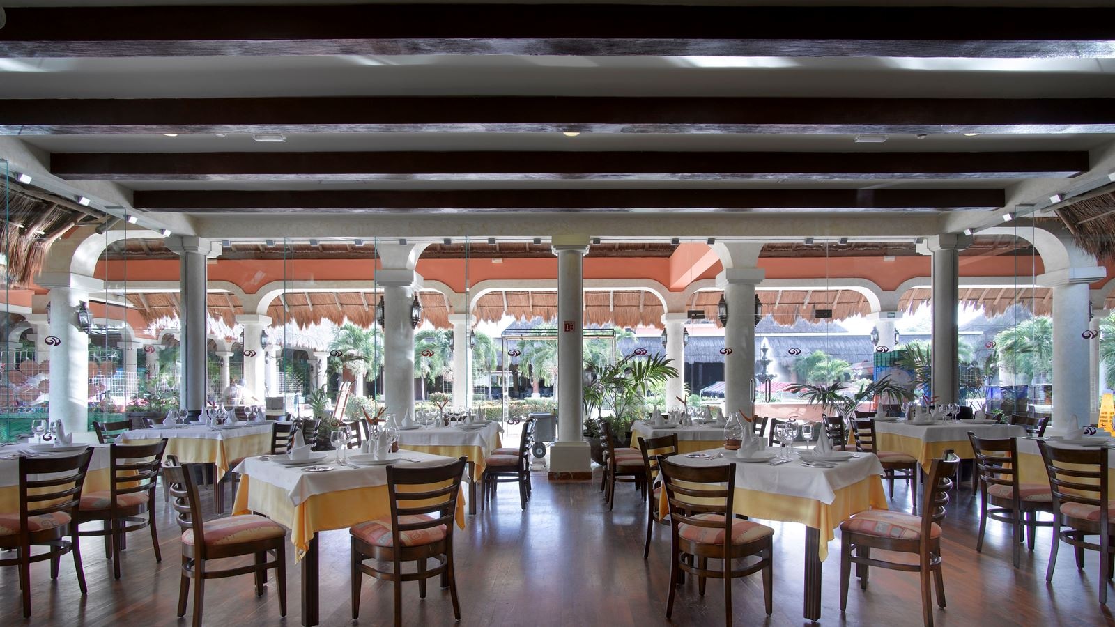 restaurants-el-dorado-steak-house