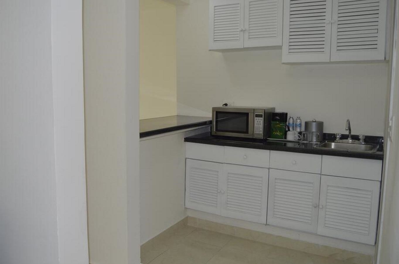 rooms-master-garden-view