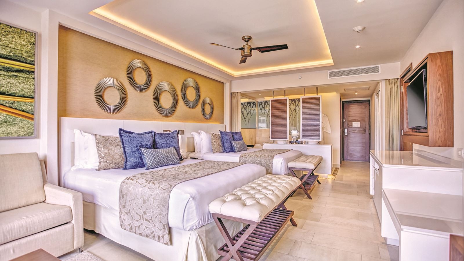 rooms-luxury-junior-suite