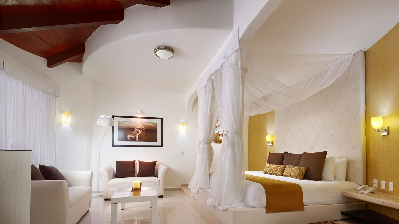 rooms-jacuzzi-room-ocean-view