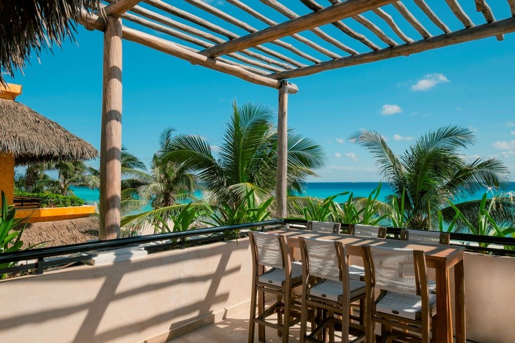 rooms-two-bedroom-penthouse-suite-ocean-front