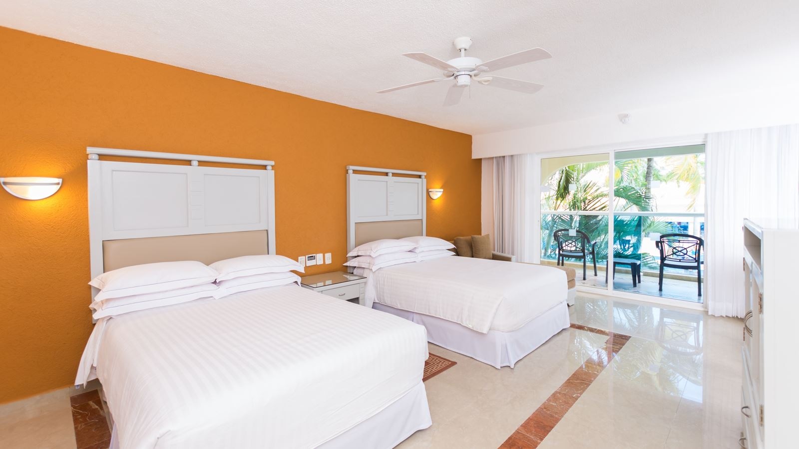 rooms-double-room-with-terrace