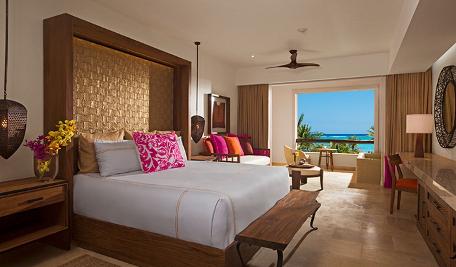 rooms-preffered-club-junior-suite-ocean-front