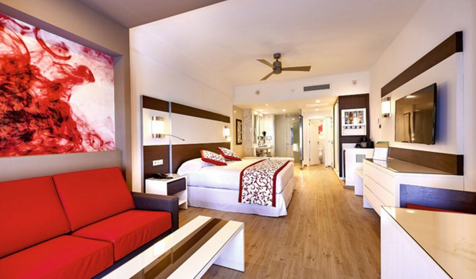 rooms-junior-suite-frontal-sea-view