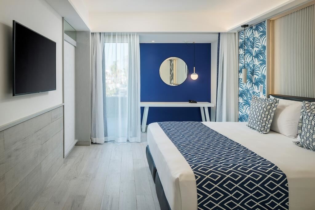 rooms-privileged-suite-terrace