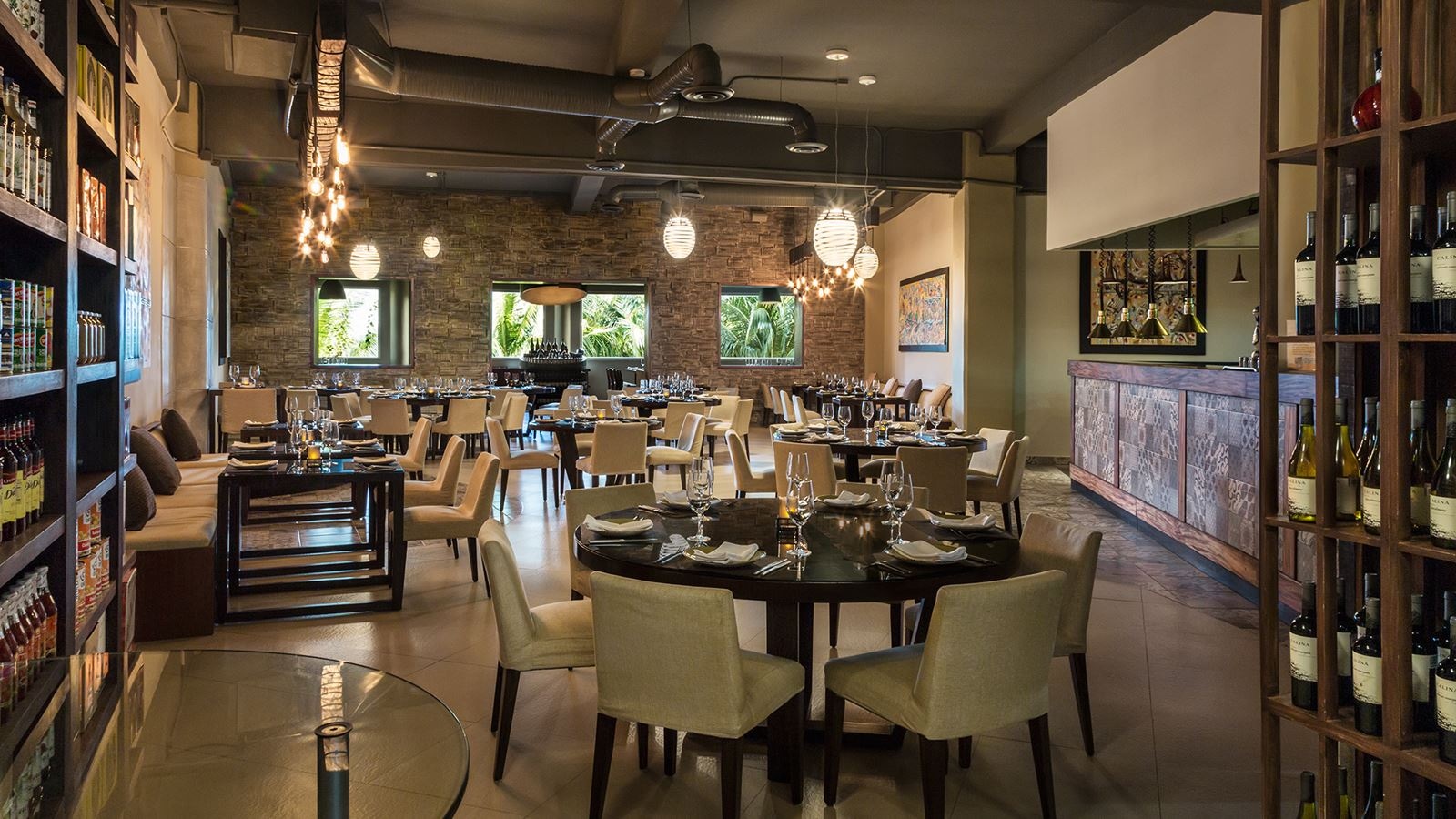 restaurants-tapaz-restaurant