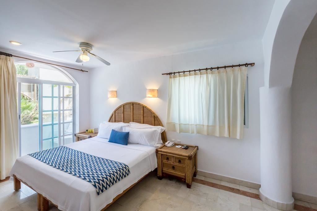 rooms-mirage-balcony