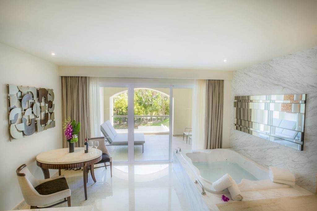 rooms-grand-deluxe-garden-view