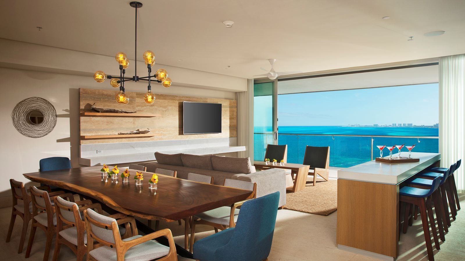 rooms-presidential-suite-ocean-front--adults-only-18+