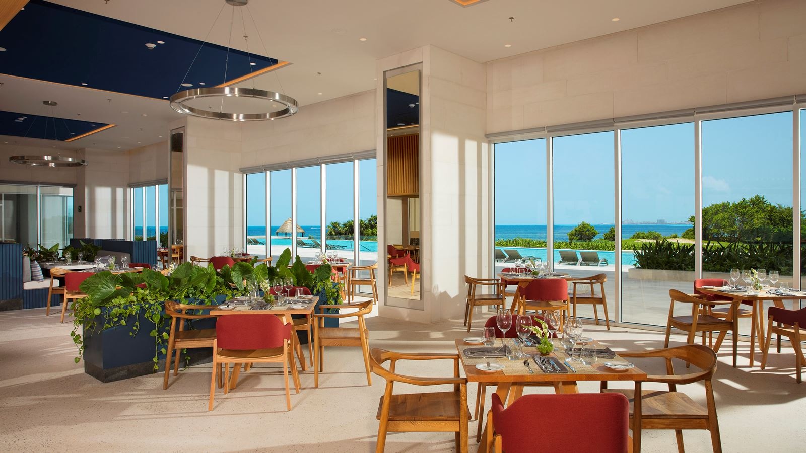 restaurants-world-café