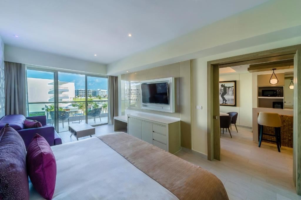 rooms-directors-suite-one-bedroom