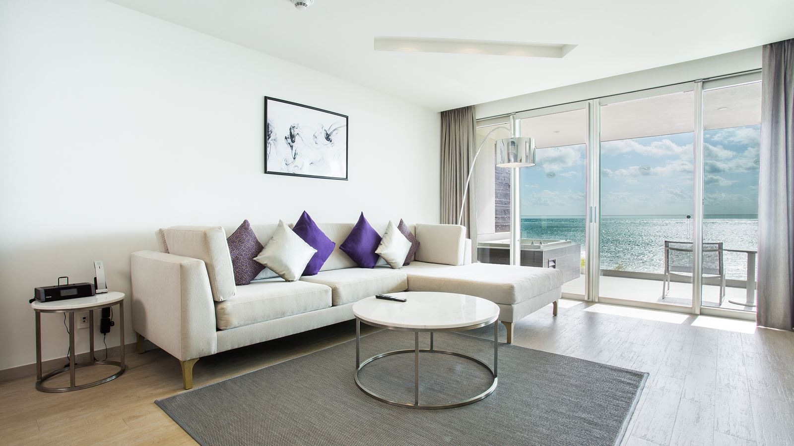 rooms-preferred-club-master-suite-ocean-front