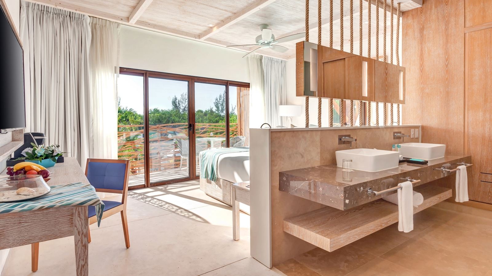 rooms-deluxe-junior-suite