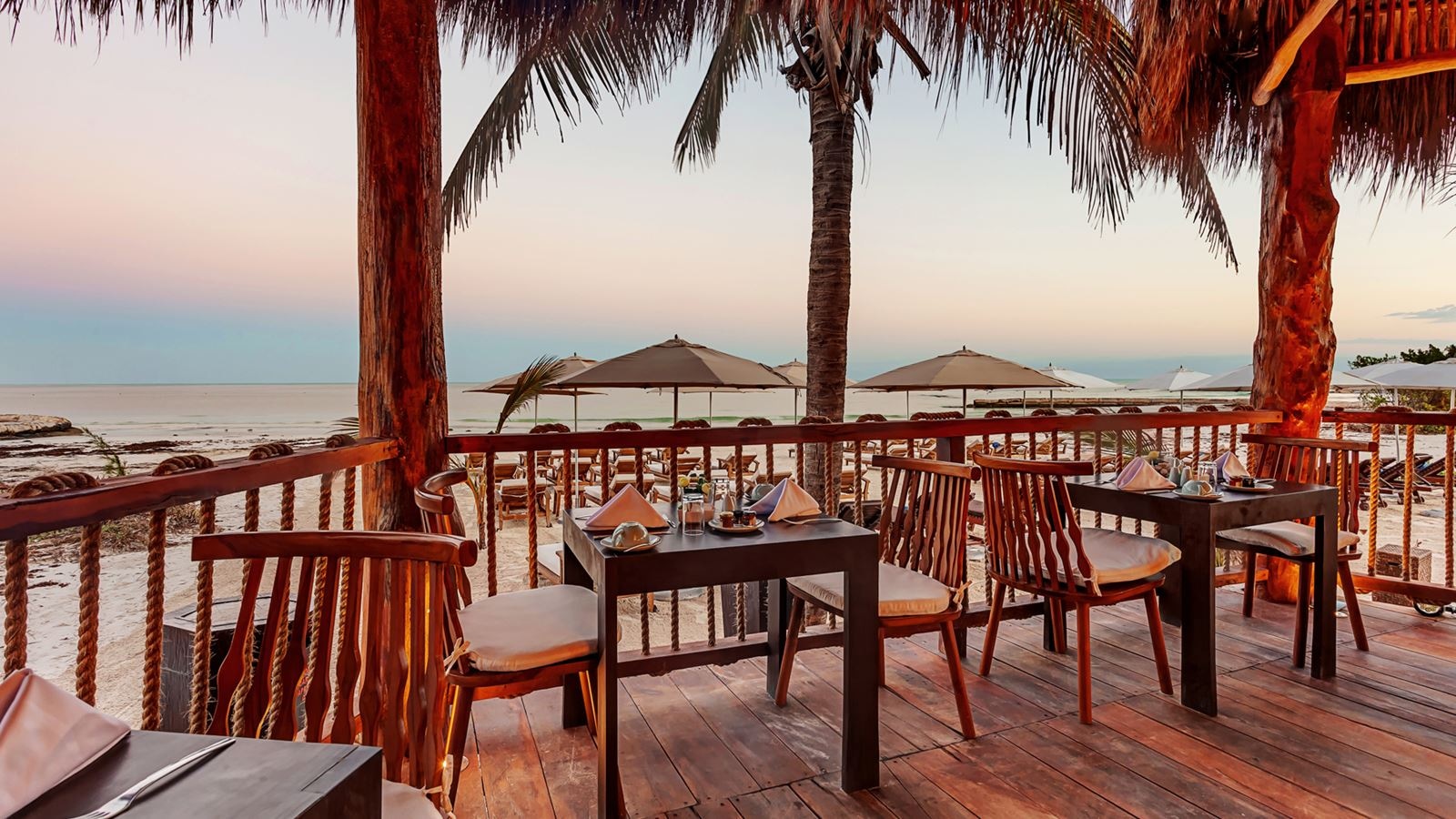 restaurants-fresco-bar--grill