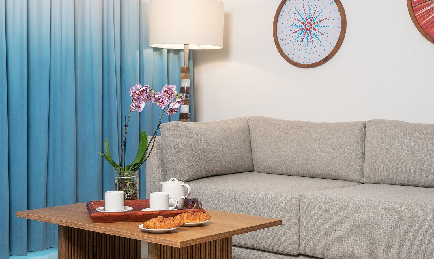 rooms-pool-view-junior-suite