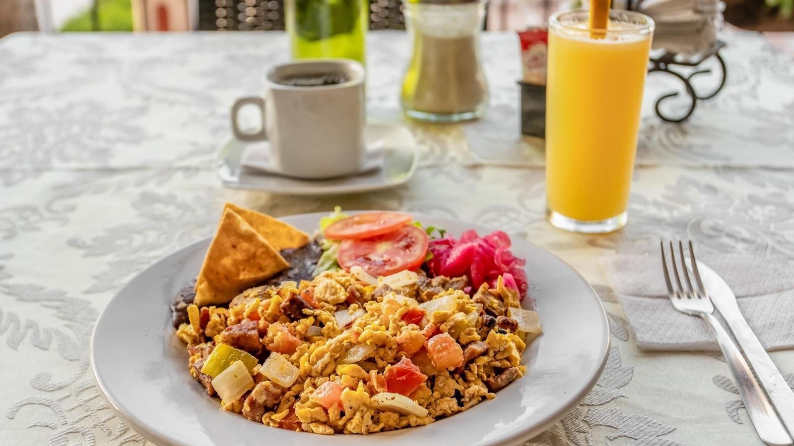 restaurants-restaurants