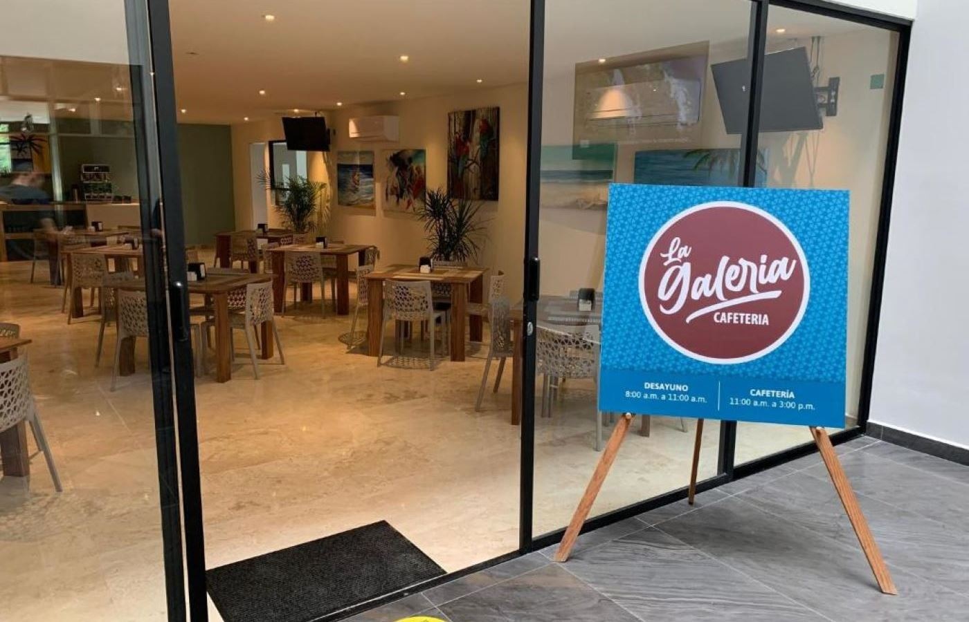 restaurants-restaurants