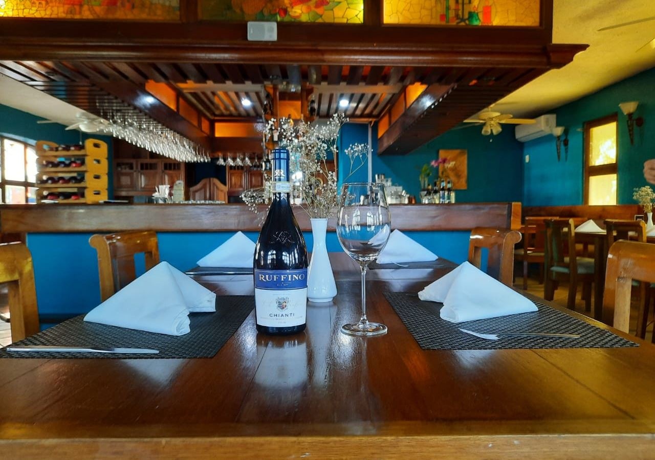 restaurants-restaurants