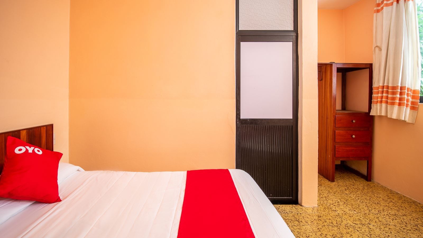 rooms-twin-two-bedrooms