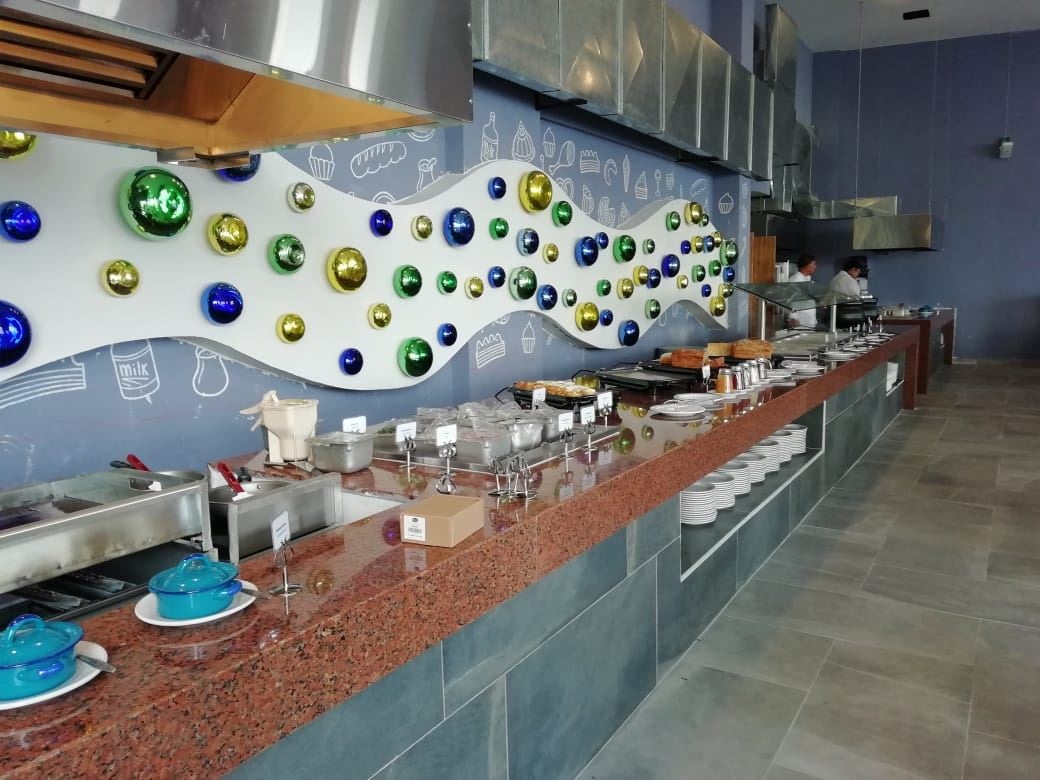 restaurants-restaurants