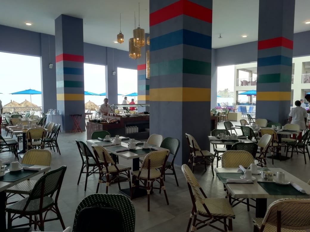 restaurants-restaurants