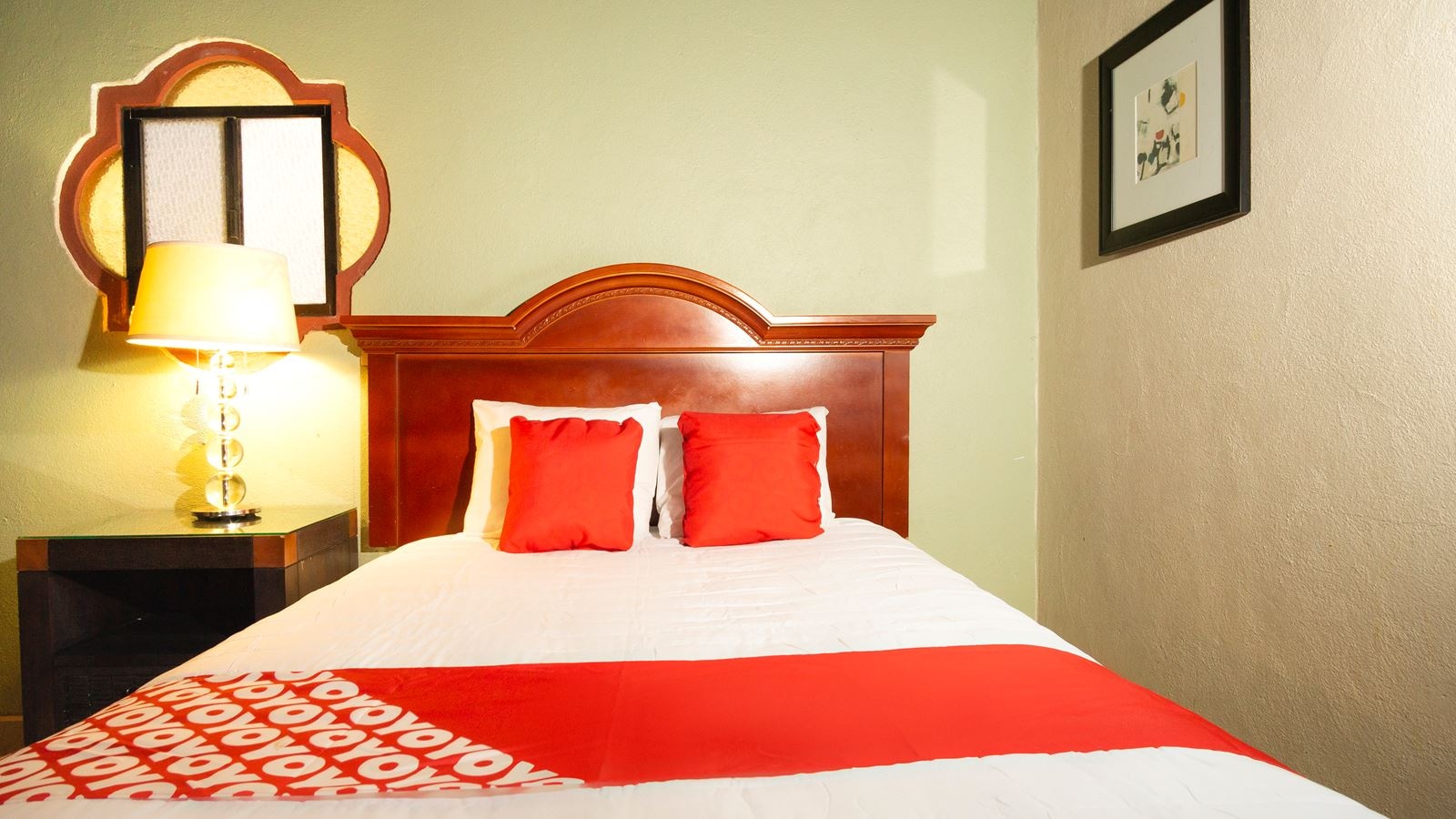 rooms-double-with-double-bed