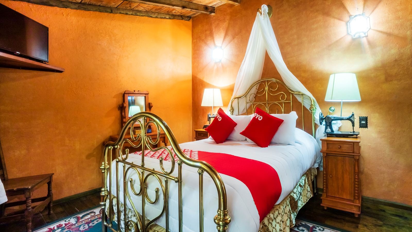 rooms-triple-three-bedrooms