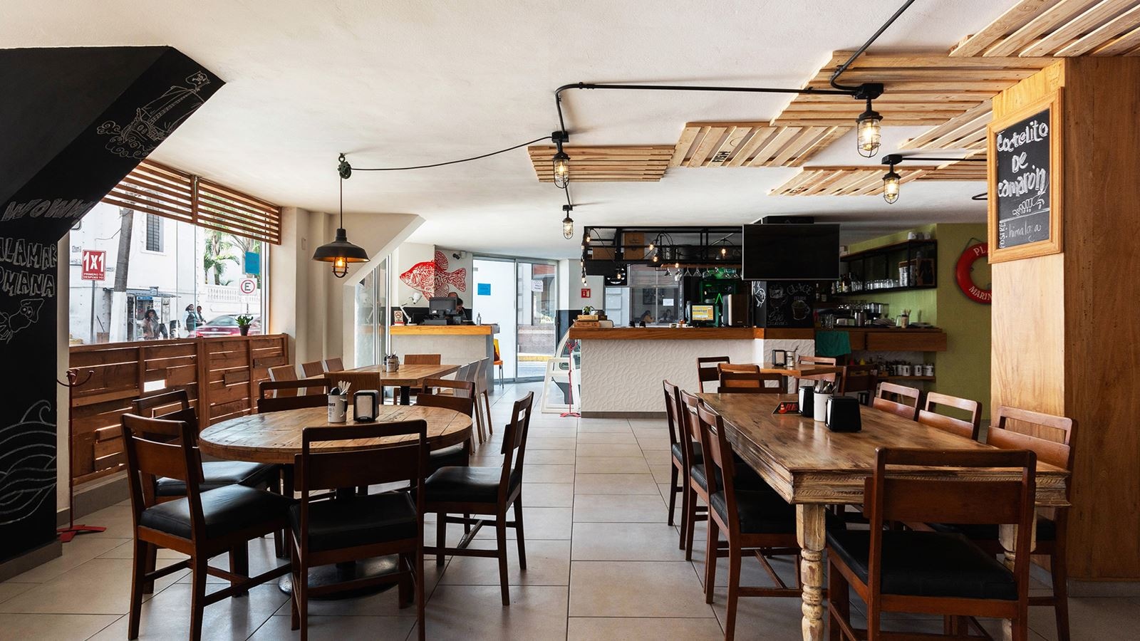 restaurants-restaurants