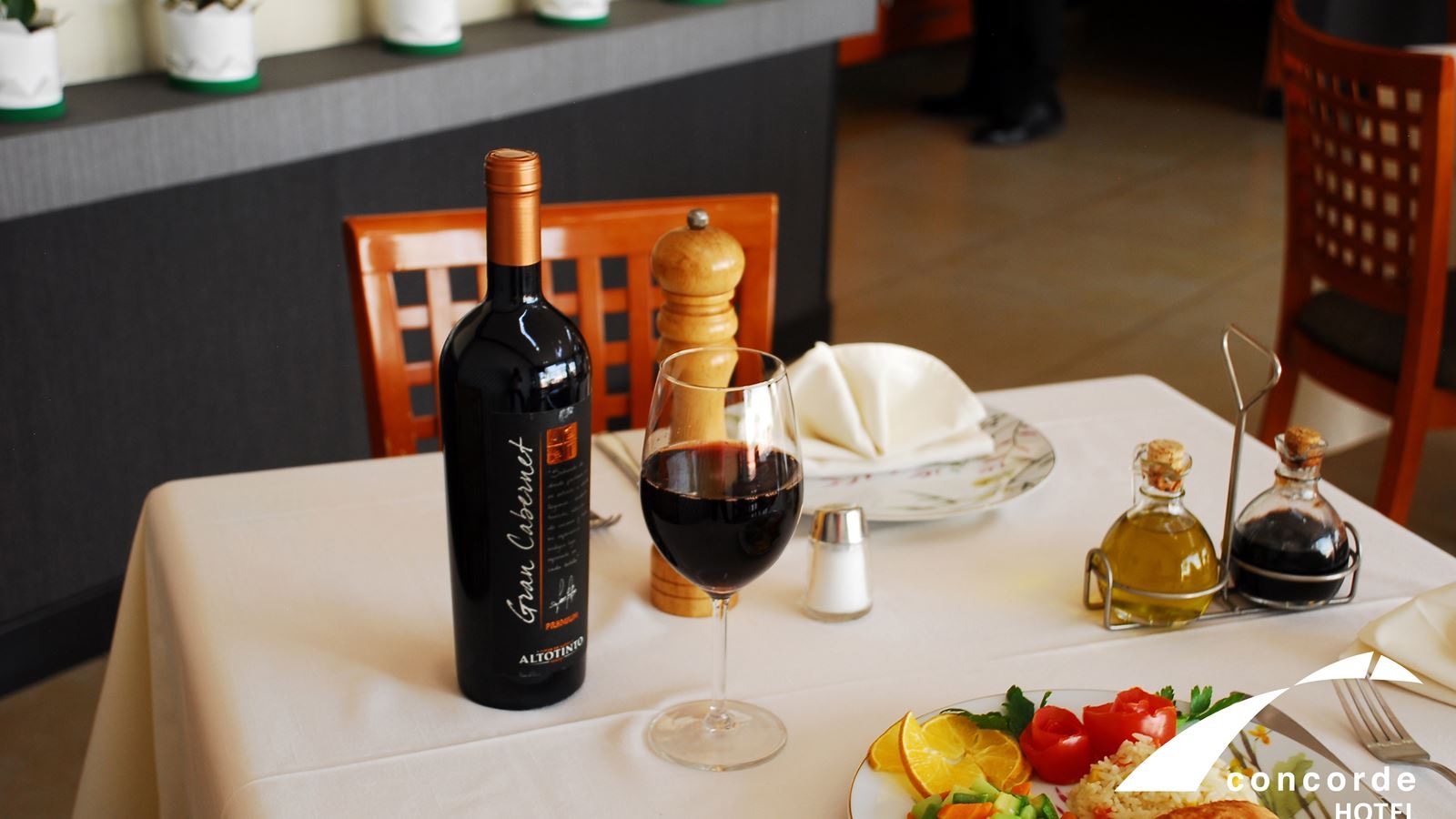 restaurants-restaurants