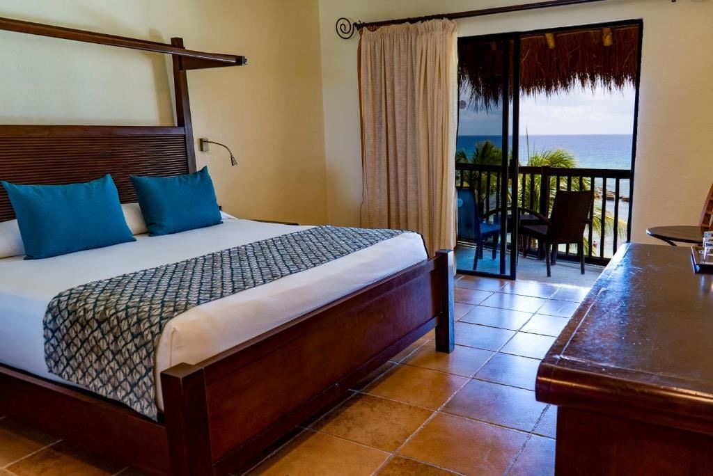 rooms-premium-ocean-front