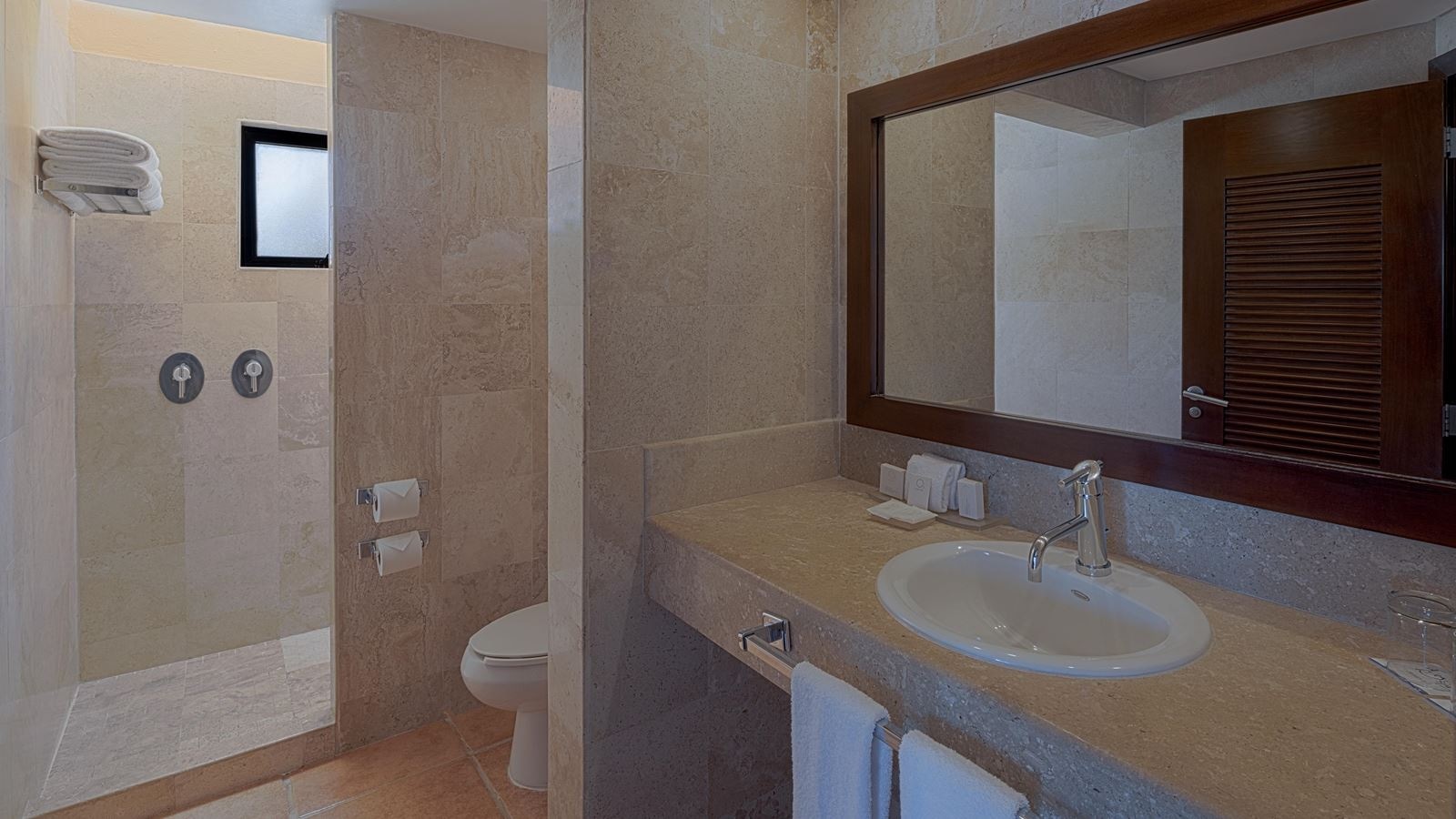 rooms-privileged-superior-room-ocean-view