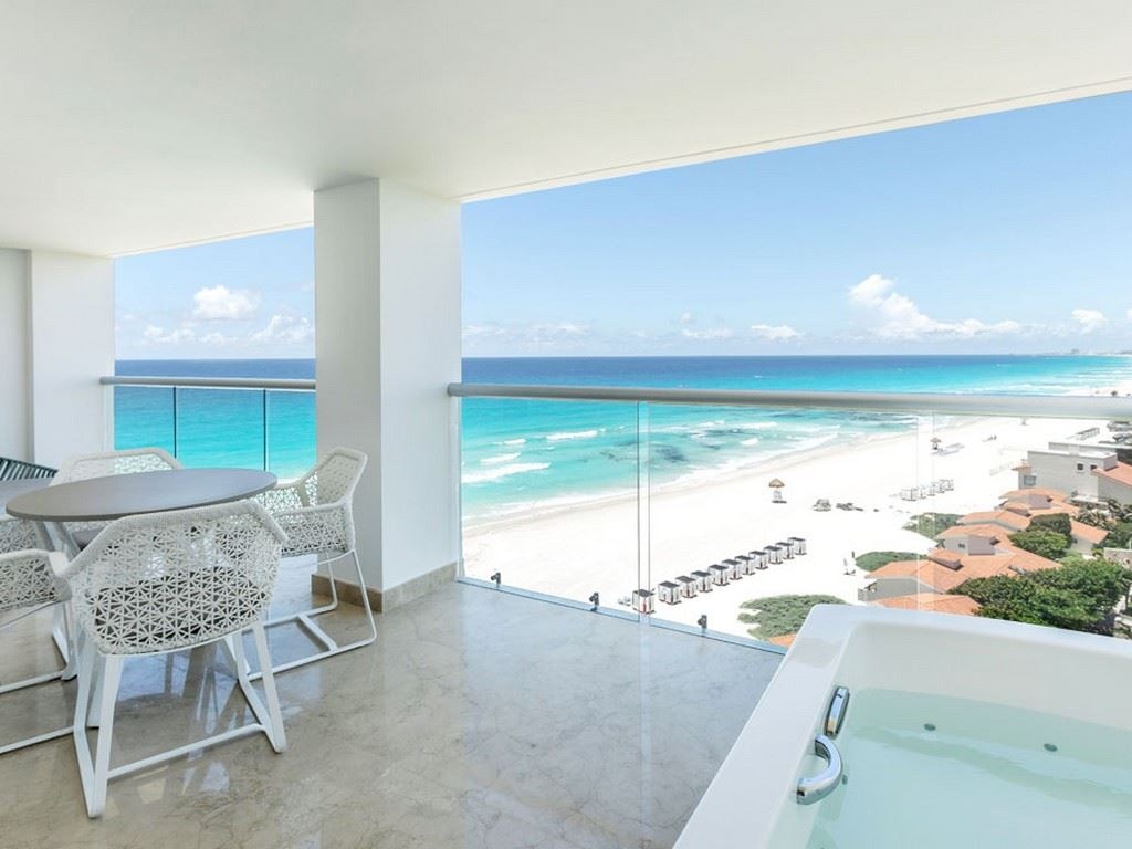 rooms-royale-two-bedroom-presidential-suite