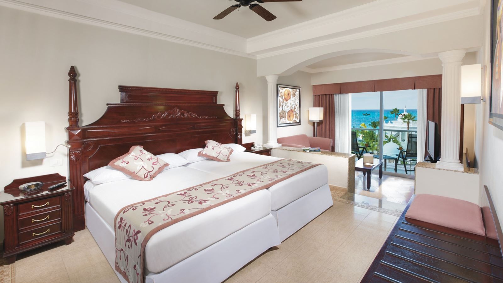 rooms-junior-suite-standard-sea-view