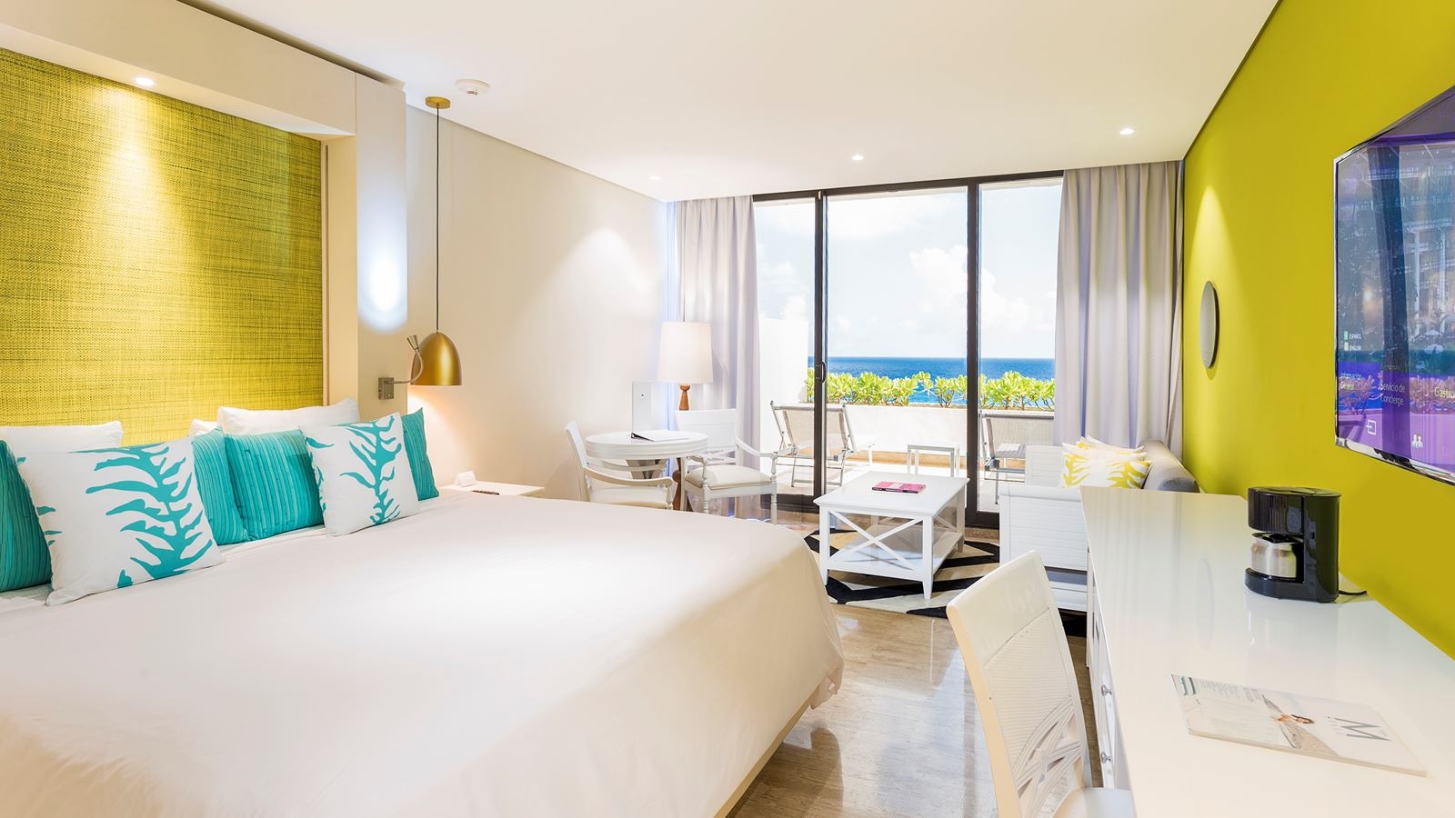 rooms-junior-suite-grand-ocean-view