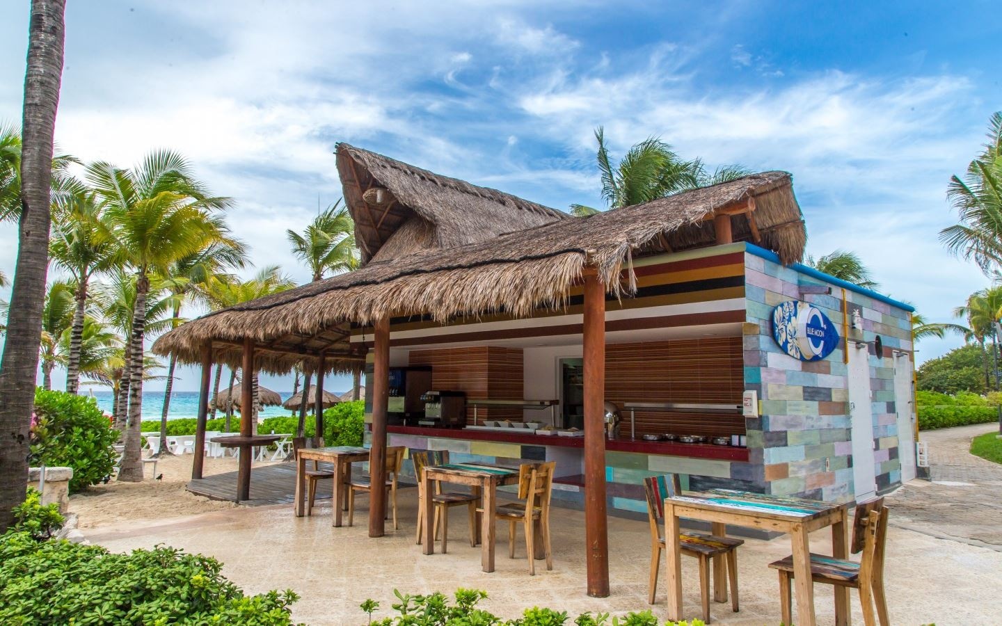 restaurants-blue-moon