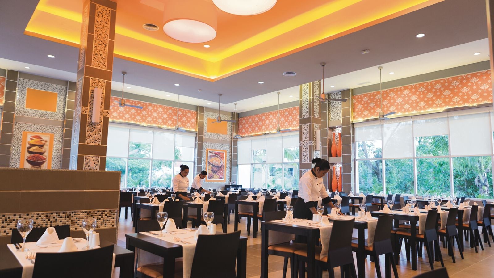 restaurants-the-palms