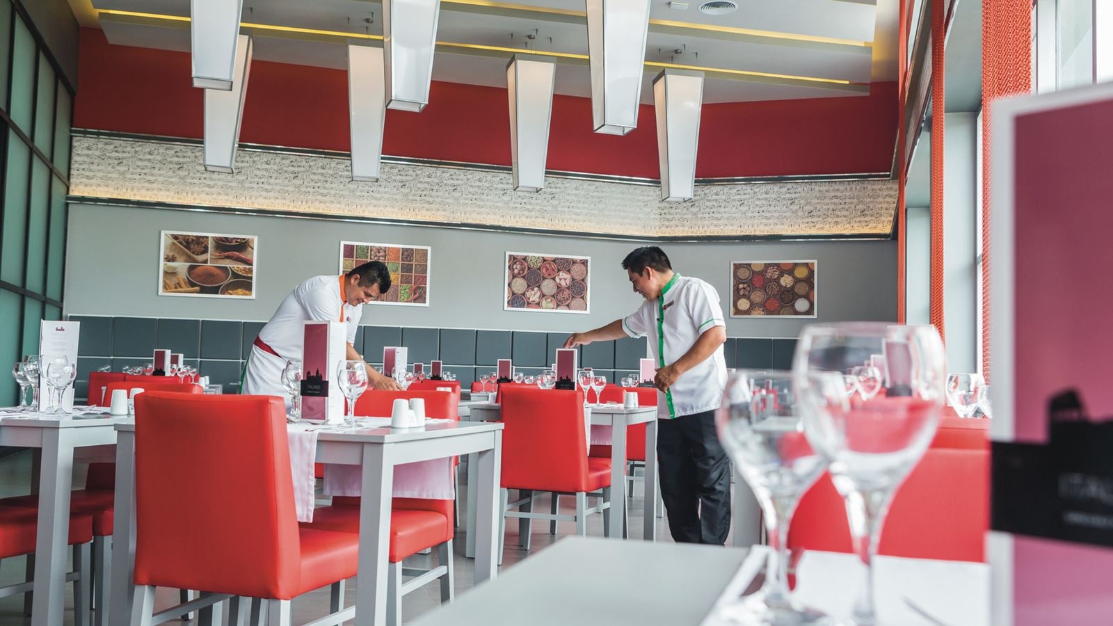 restaurants-traviata