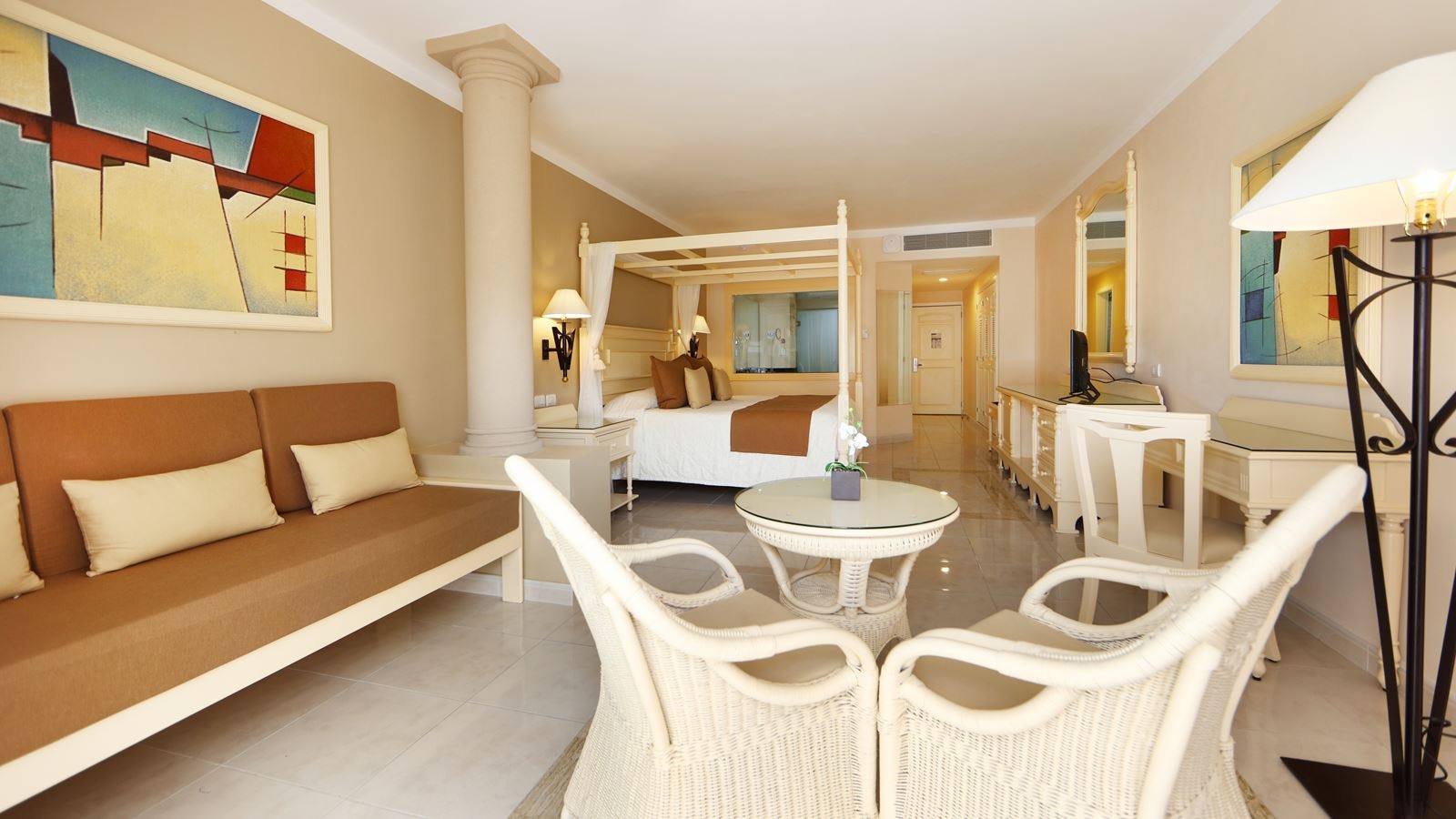 rooms-junior-suite-deluxe