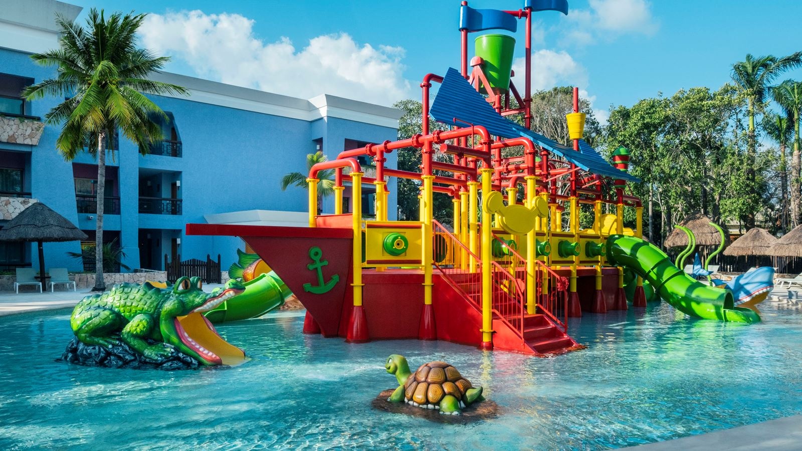 pools-outdoor-childrens-pool