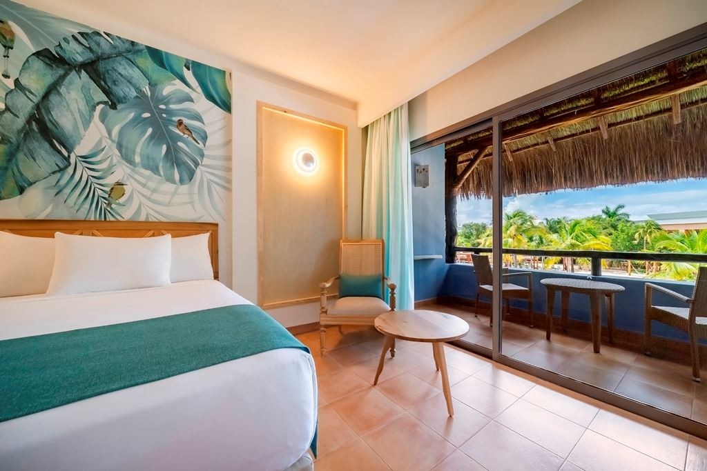 rooms-premium-tropical-view
