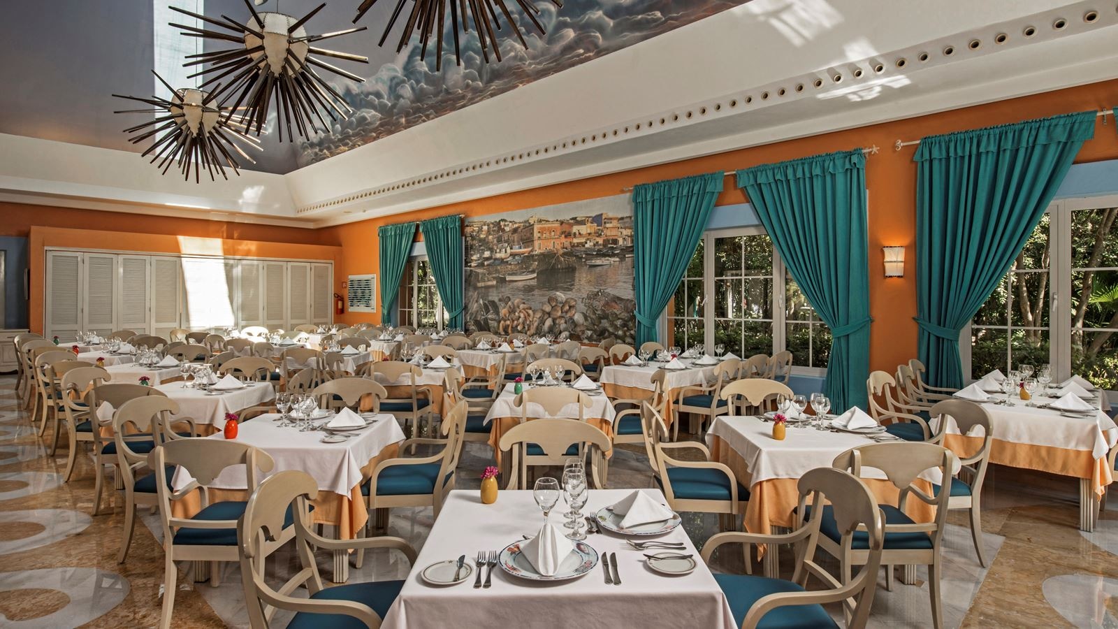 restaurants-la-marina