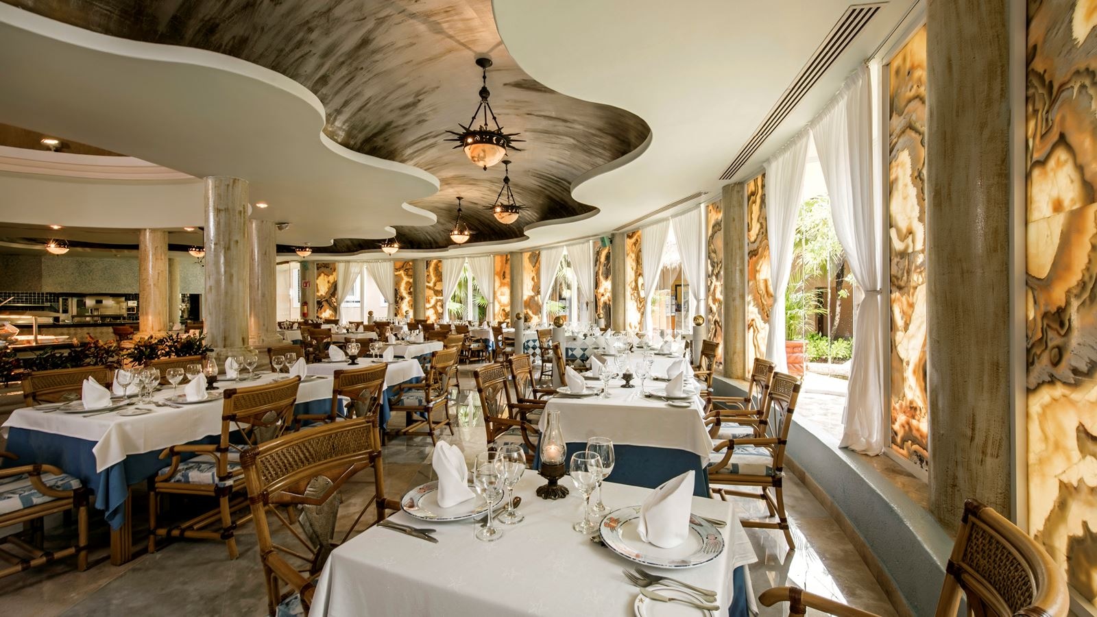 restaurants-la-dorada