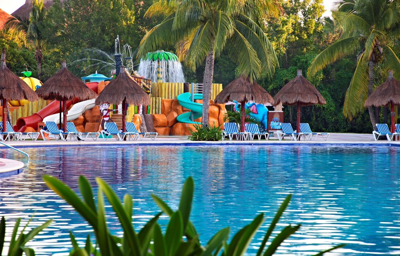 pools-outdoor-childrens-pool