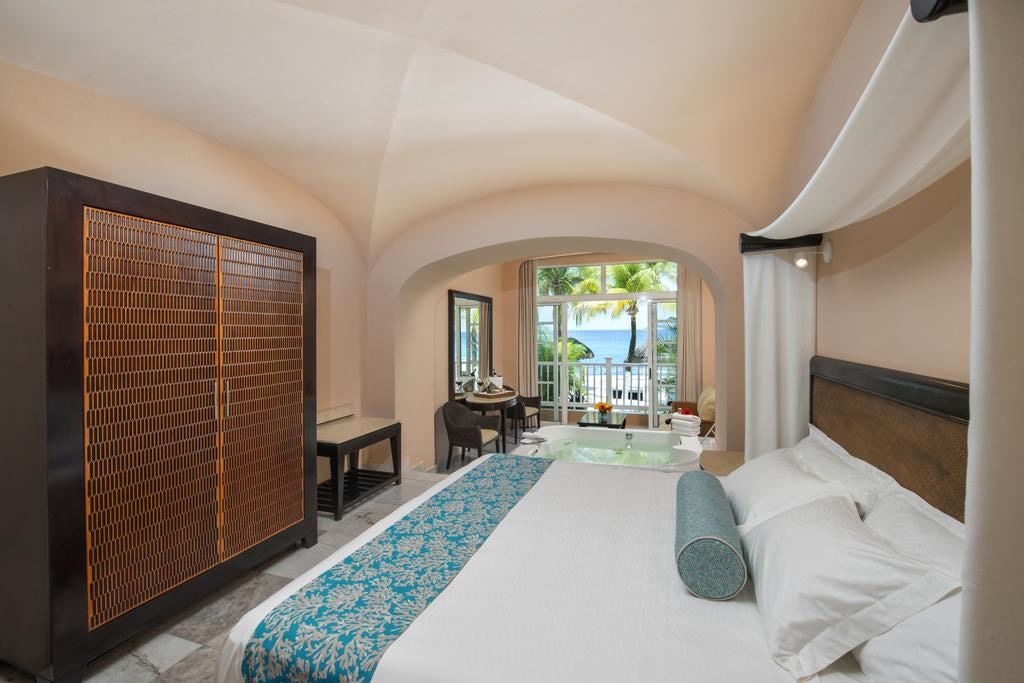 rooms-ocean-view-suite