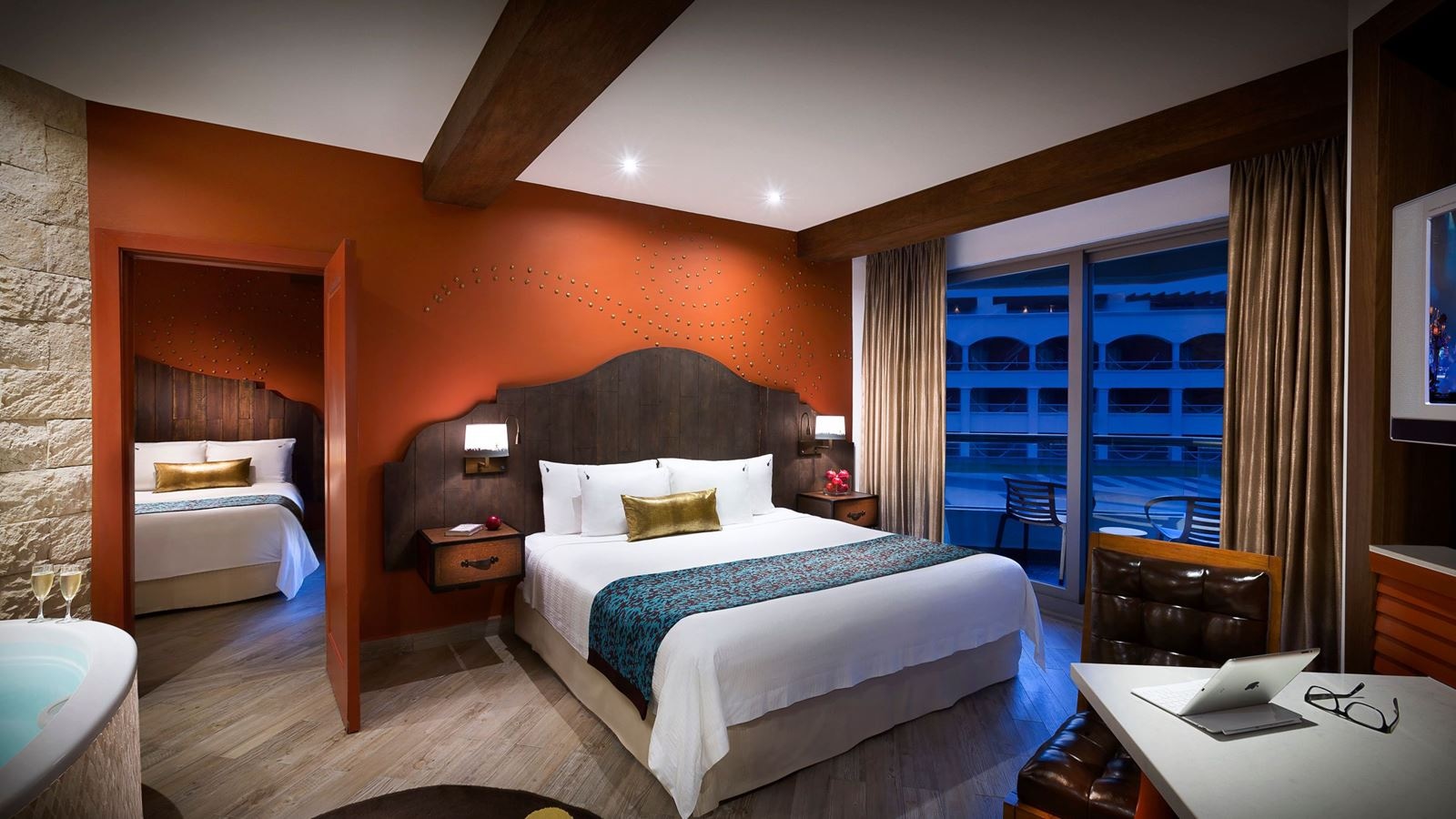 rooms-deluxe-family--2-rooms-connecting