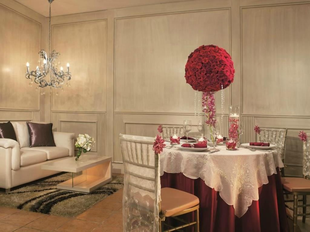 restaurants-paramour