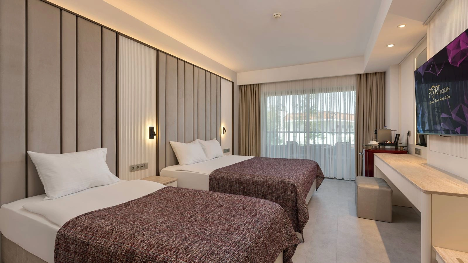 rooms-standard-room-land-view